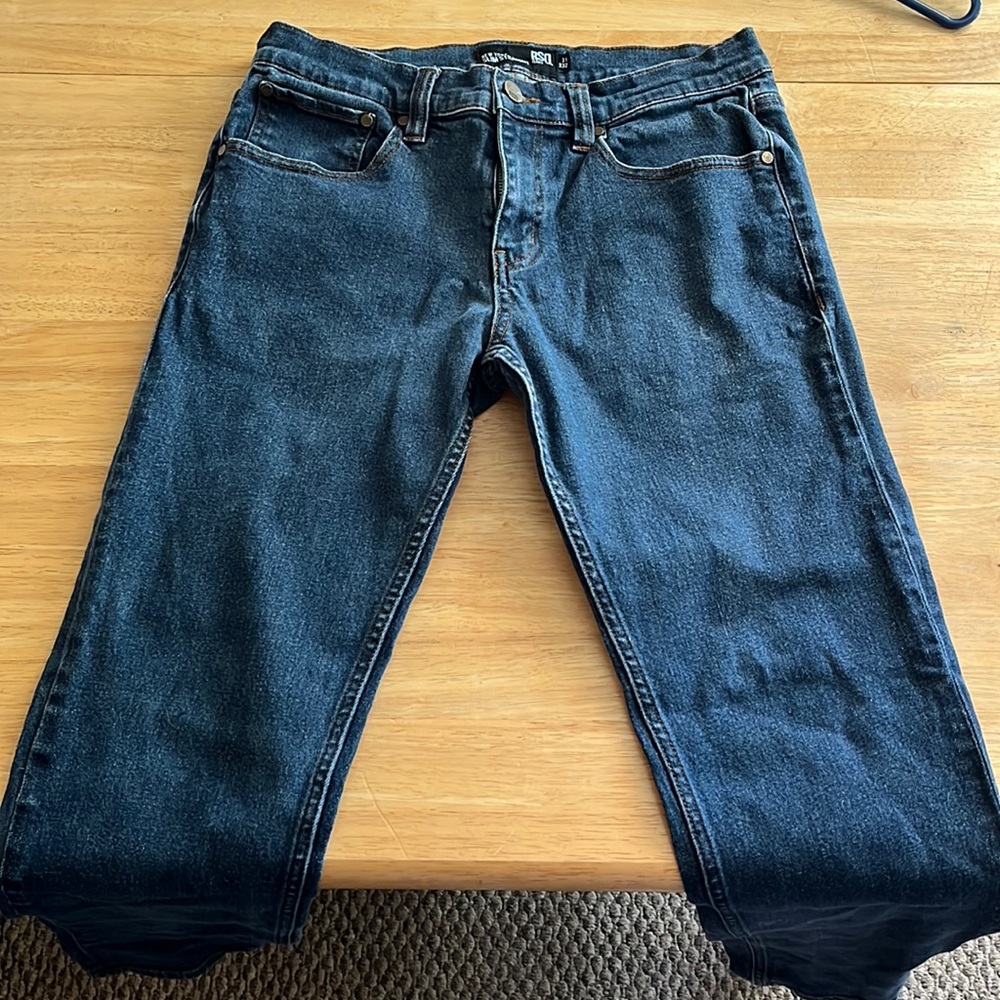 jeans